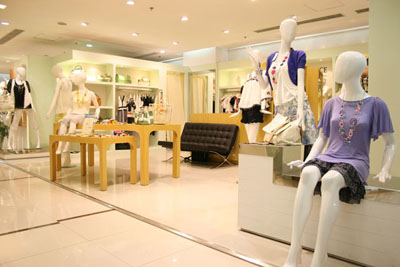 PDA手持终端赋能服装门店 数字化运营整体解决方案